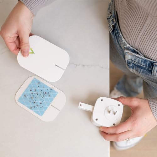 VEYOFLY Flying Insect Trap Refill- Plug in Bug Catcher Indoor Refills, Indoor Fly Trap, Indoor Fly Trap,Trap for Mosquitos, Bugs, Insects, Gnats, Moth and Fruit Flies -Plug in Refill (Pack of 5)