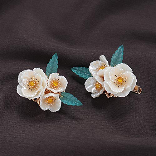 A Pair of Duckbill Clips White Pearl Flowers Hair Accessories Handmade Hair Clips for Women