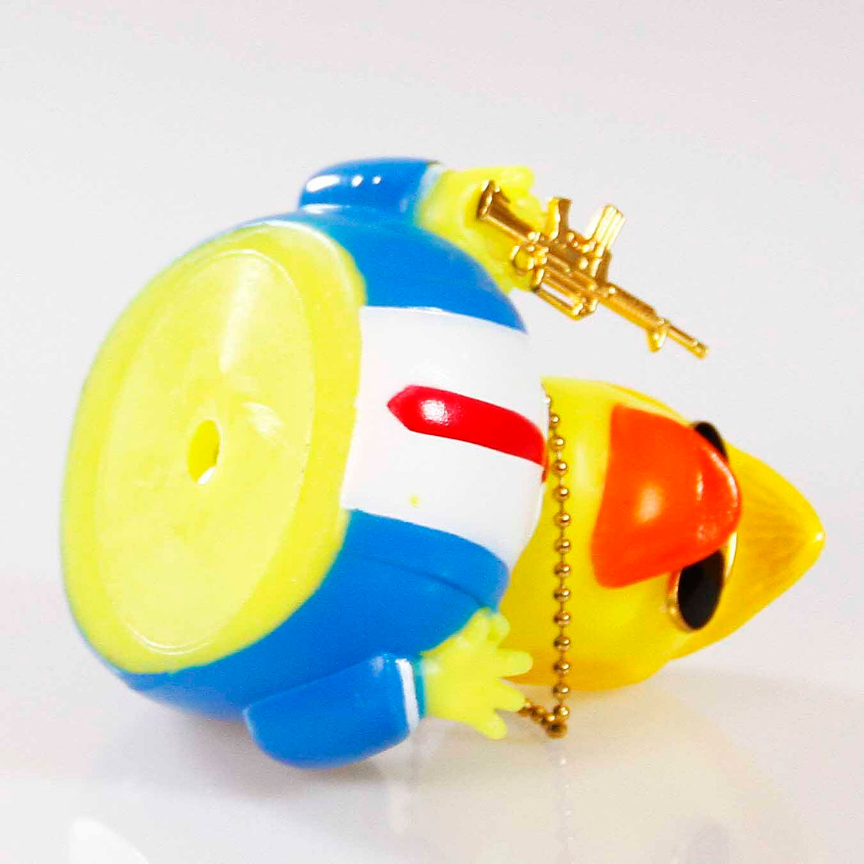 TAOHUAJIANG Rubber Ducks Trump Car Duck Dashboard Decoration Squeak Ducks Toys Car Ornaments Car Décor Accessories with Sunglasses,Defense Accessory and Gold-Plated Necklace (Style F)