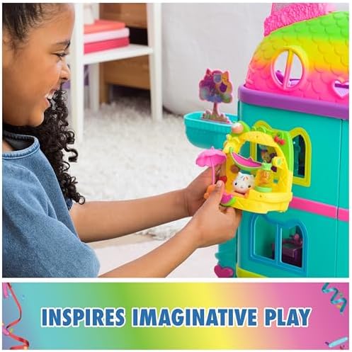 Gabby's Dollhouse, Cakey’s Fruit Smoothie Balcony Playset, 8-Pcs with Toy Figures, Dollhouse Accessories & Sensory Play, Kids Toys for Girls & Boys 3+
