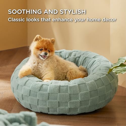 Bedsure Dog Bed for Small Dogs - Donut Pet Bed for Puppy Kitten with Anti Slip Bottom, Round Sherpa Dog Beds with Washable Removable Cover, Garden Green, 23x23x8 inches