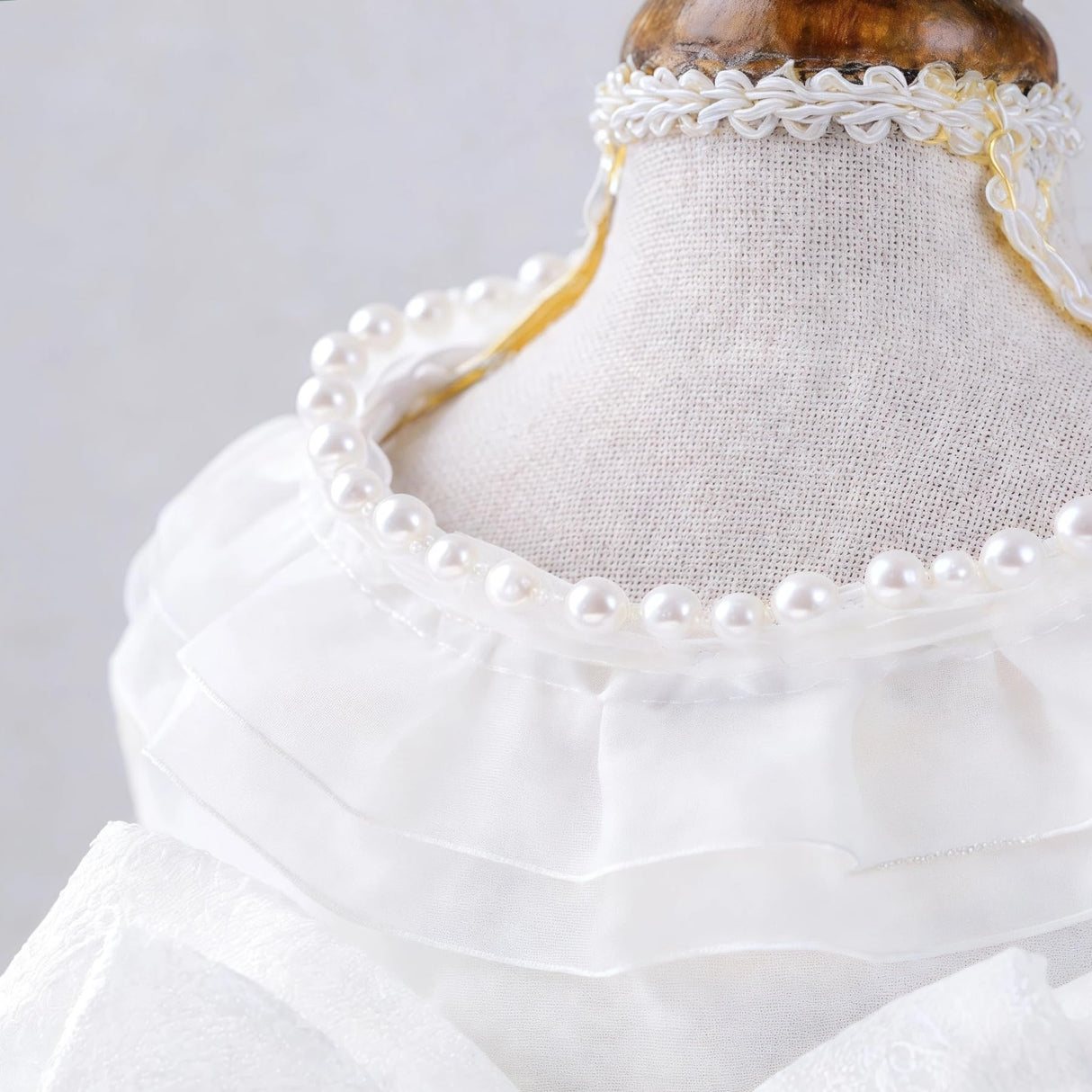 Luxury White Dog Wedding Dress with Pearl & Lace Tutu - Elegant Princess Outfit for Small Dogs/Cats, Ideal for Weddings, Birthdays, Photoshoots - S