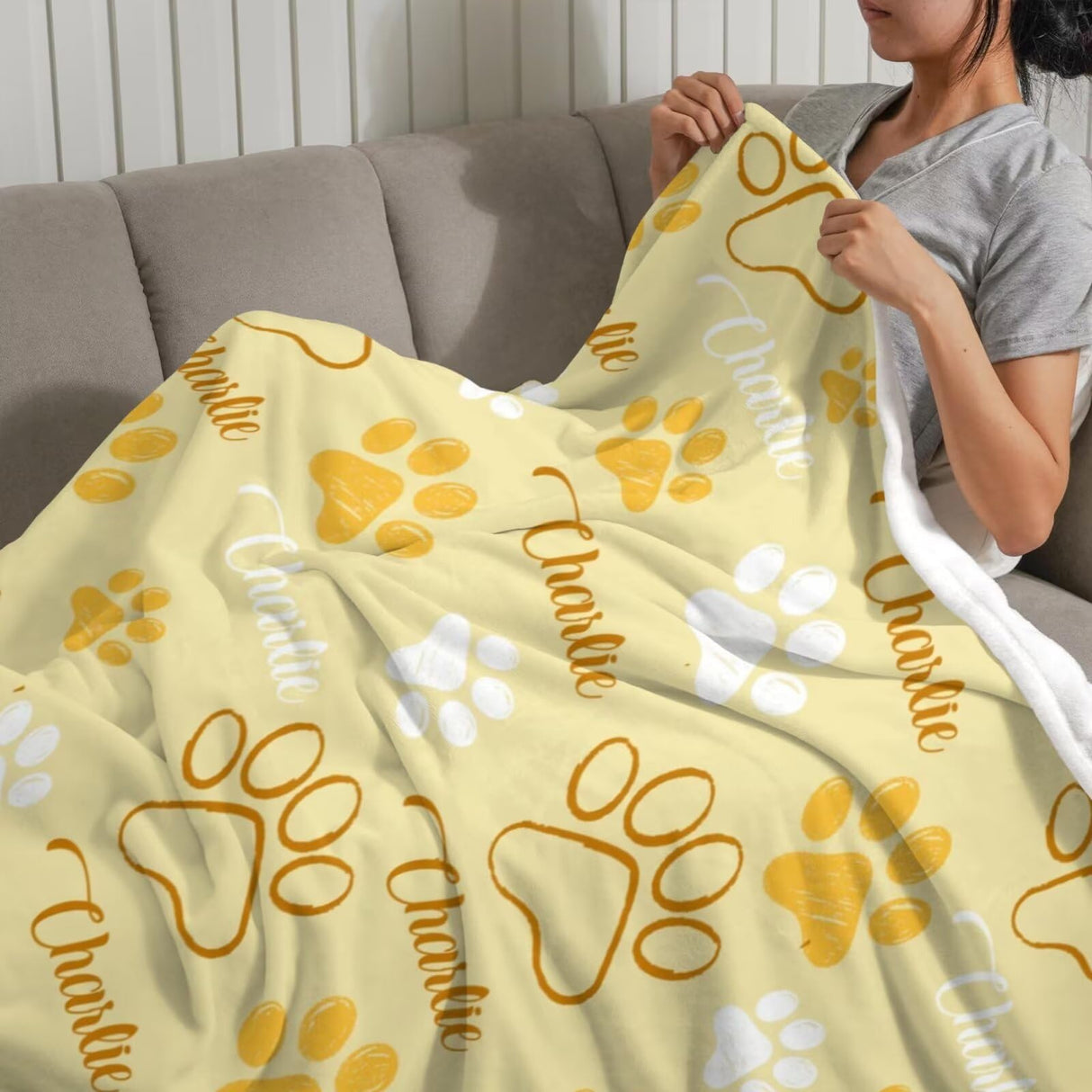 Custom Dog Blankets with Pet Name Personalized Yellow Paw Dog Blanket, Customized Dog Blanket for Medium Puppy Small Large Dogs, Washable All-Season Air-conditioned Rooms Blankets Dog Gifts 60" x 80"