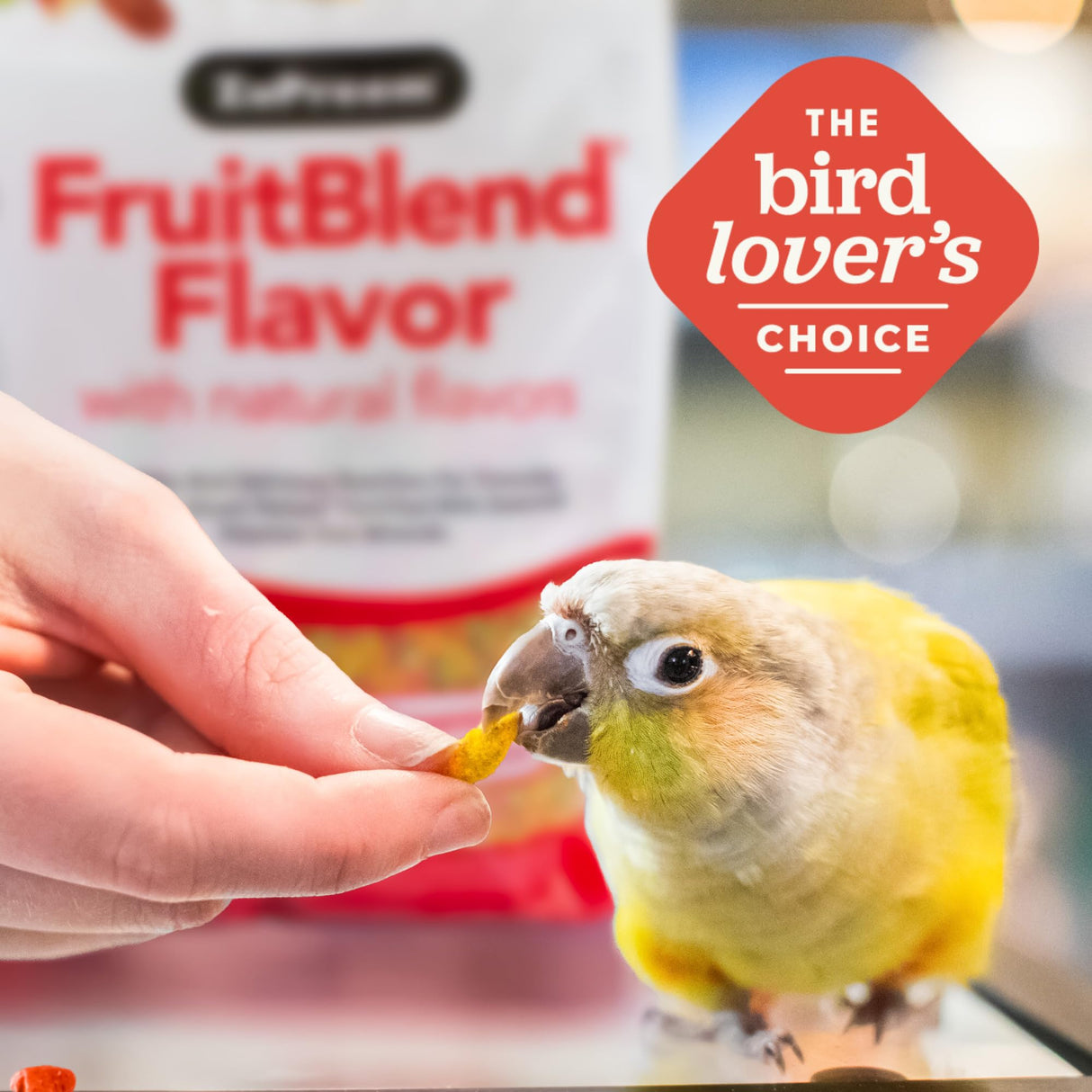 ZuPreem FruitBlend Bird Pellets, Daily Bird Food for Amazon, Cockatoo, Macaw, Core Nutrition for Large Birds, Made in USA, Macaw Pellets (L, 17.5 lb)
