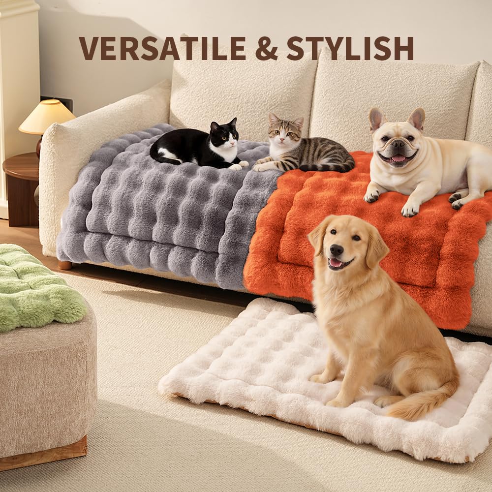 SOMAHE Self-Warming Dog Bed, Plush Faux Fur Mat with Anti-Slip Bottom, Ultra Soft Heated Pet Bed for Medium Large Dogs, Cozy Fluffy Pad for Carriers Couch Crate, Machine Washable, 35 x 27 Inch Orange