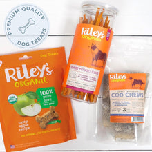 Load image into Gallery viewer, Riley's Pill Wrap for Dogs - Delicious Cheese & Bacon Flavored Pill Paste for Dogs - Wrap Pills, Capsules, Tablets in a Pocket or Pouch to Mask The Taste & Make Medicating Easy - 8 oz