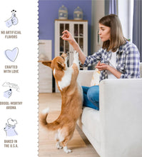 Load image into Gallery viewer, Three Dog Bakery Lick'n Crunch Sandwich Cookies Premium Dog Treats with No Artificial Flavors, Carob/Peanut Butter, Golden/Vanilla, 39 Ounces (Pack of 1)