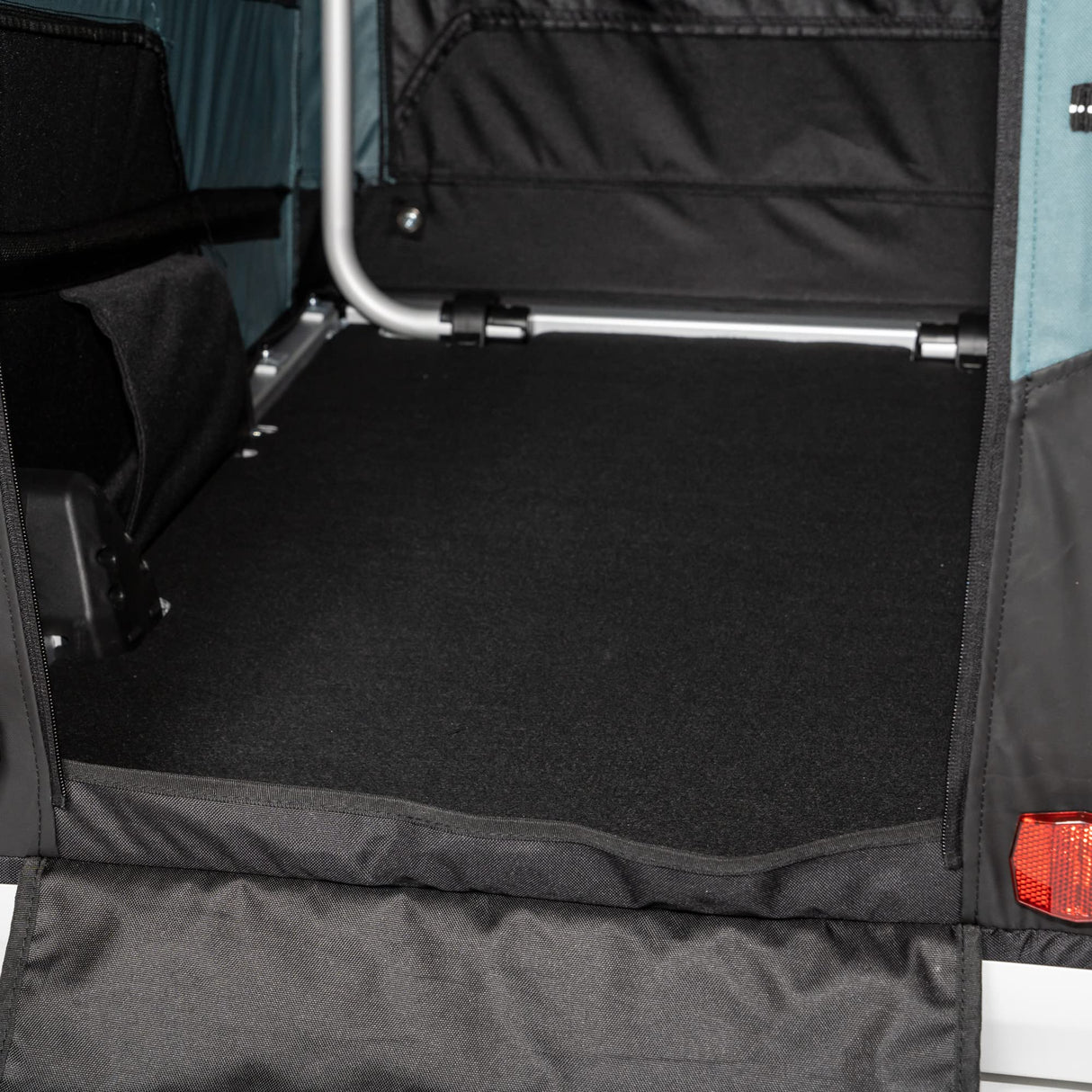 Burley Bark Ranger | XL Dog Bike Trailer & Stroller, Roomy Interior, Mesh Ventilation & Reinforced Removeable Floor