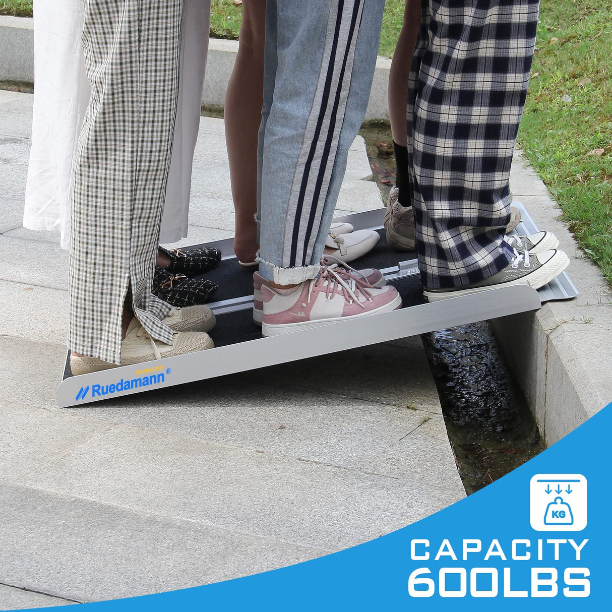 Ruedamann 4'L x 28.1" W, Holds up to 600Lbs, Wheelchair Ramp with Non-Slip Surface, Portable Aluminum Wheelchair Ramp, Folding Ramps for Wheelchairs, Home, Steps, Stairs, Handicaps, Doorways