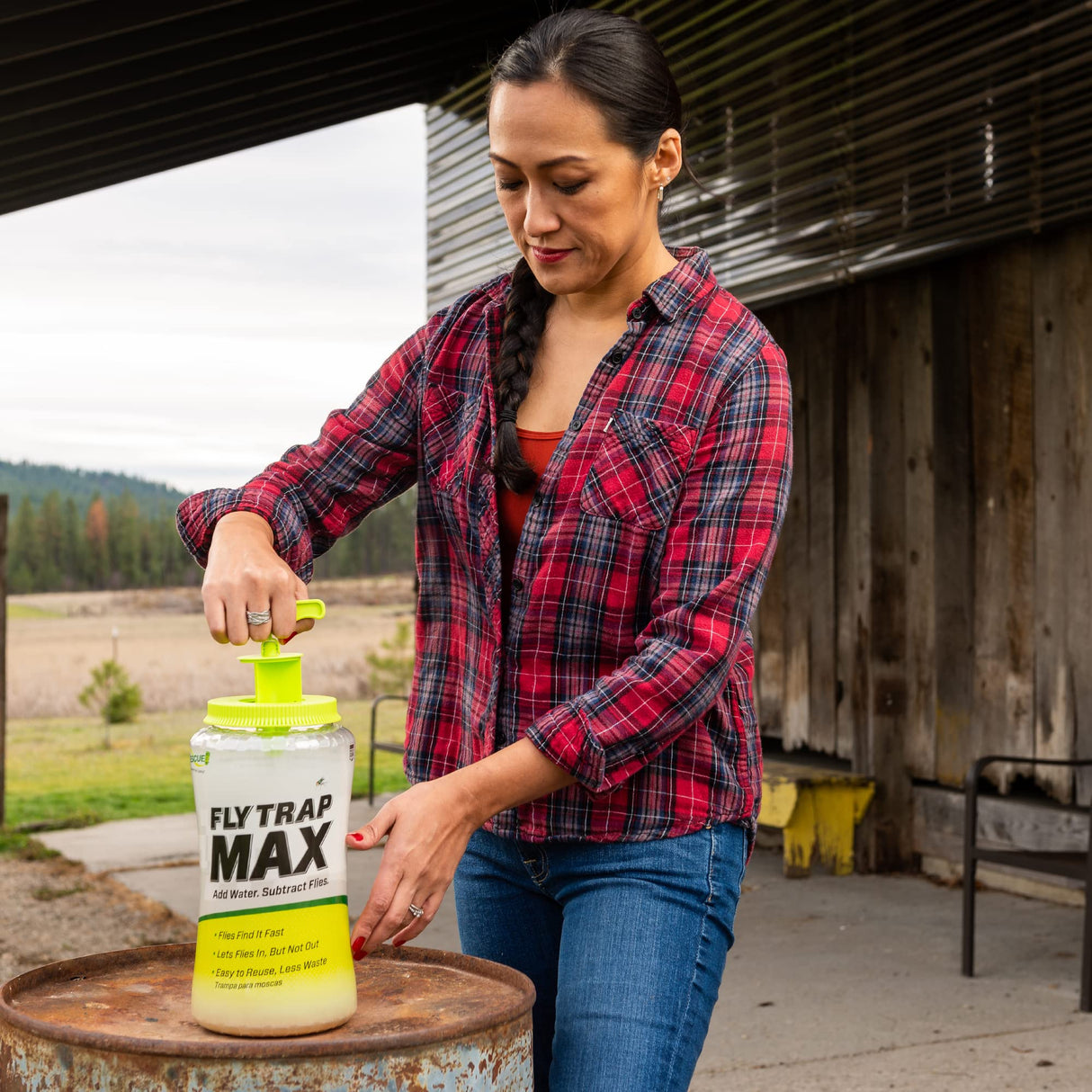 RESCUE! Fly Trap Max Bundle – Large Reusable Outdoor Fly Trap - 2 Traps + 2 Refill