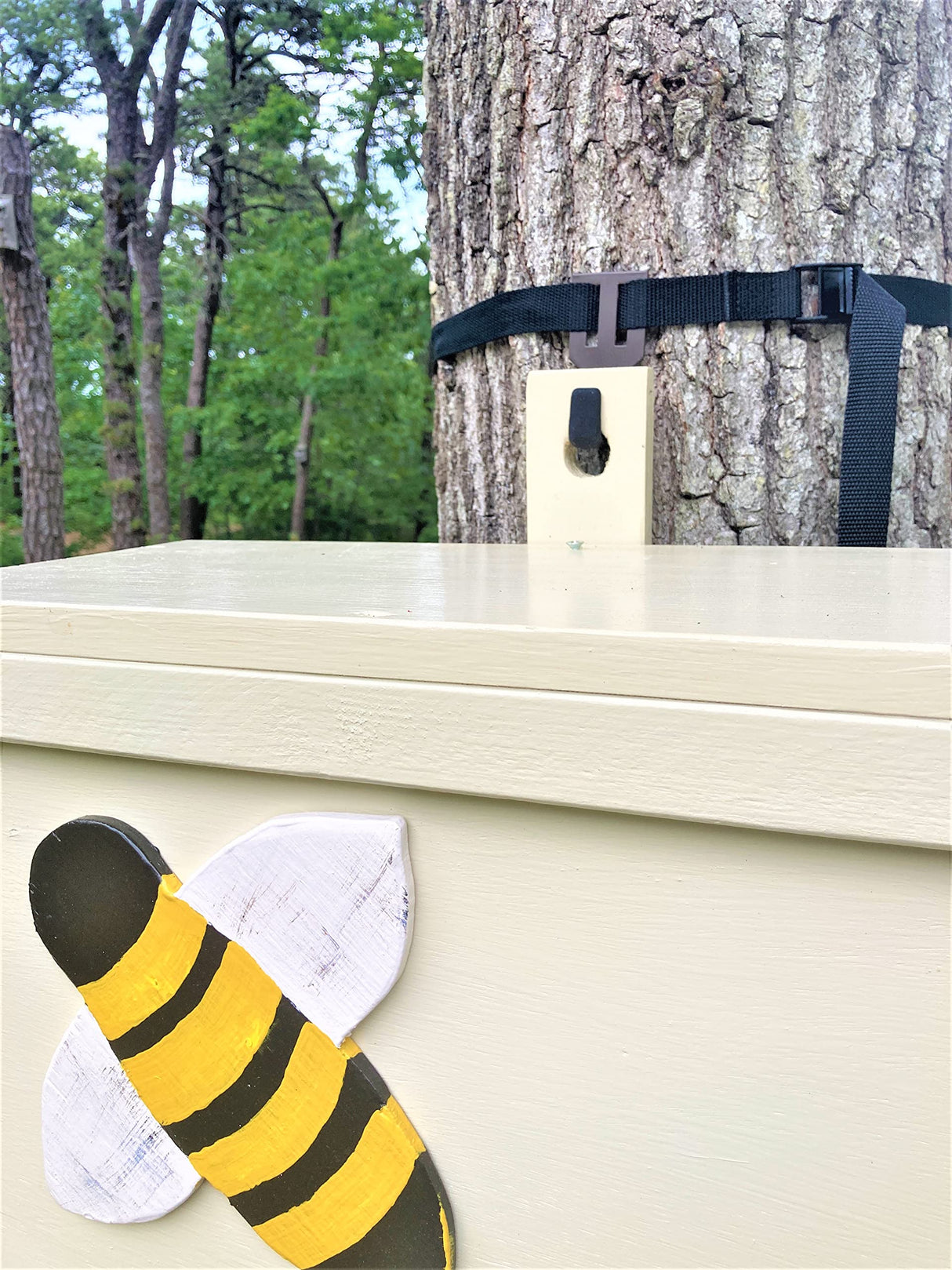 Swarm Trap Hanger - Hang Your Swarm Trap Quickly and with Confidence - NO More POUNDING in Nails! -Tree Friendly!