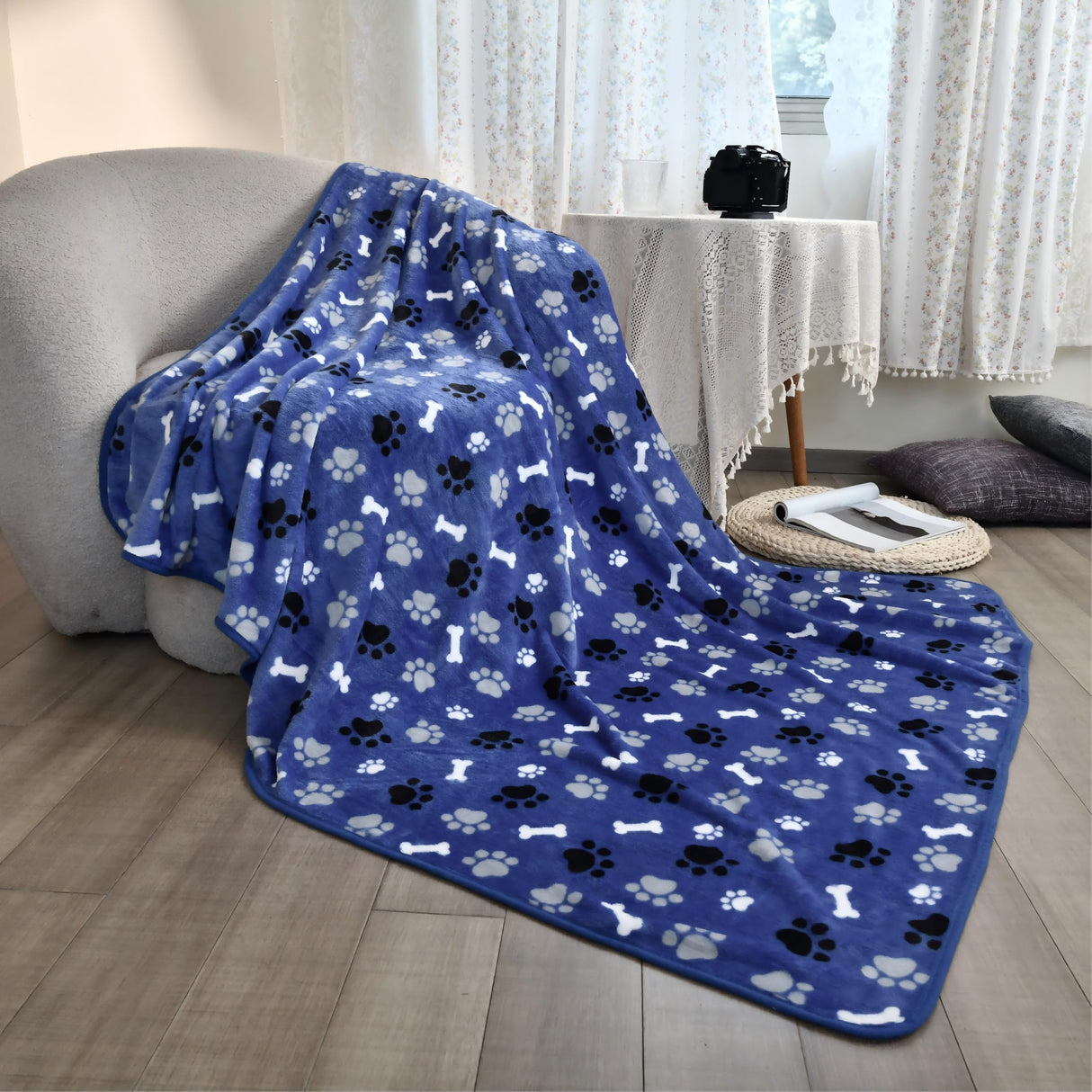 AIWEK Waterproof Dog Blanket, Pattern Printing Super Soft Warm Fluffy Facecloth Sofa Car Bed Protector, Urine Proof Washable Outdoor Pet Blanket for Puppy Large Dogs & Cats(paw & Bone60*50) Blue