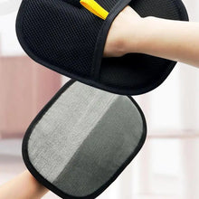 Load image into Gallery viewer, Pet Grooming Gloves Static Dedusting Brush Pet's Hair Remover Brush Removing Dog Cat Hair From Sofa Carpet Clothes Pet Supplies