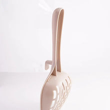 Load image into Gallery viewer, 1PC Mesh Litter Scoop For Sifting Cat Litter Box Shovel Efficient Waste Cleaning Hanging Hook Durable PP Material Pet Clean Tool