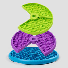 Load image into Gallery viewer, Dog Puzzle Feeder, Dog Interactive Toy Slow Feeder Exercises Dog Intelligence For IQ Training Food Dispenser