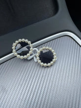 Load image into Gallery viewer, Pet Accessories Flower Sunglasses Circular Role Playing Glasses Photo Props Glasses For Cats And Small And Paracord Dog Leash