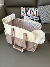 Load image into Gallery viewer, Portable Dog Carrier Cat And Dog Outgoing Bag Breathable Pet Carrying Pouch Travel Duffle for Cats Small Dogs Car Seat Carrier