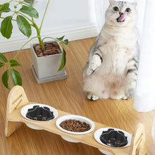 Load image into Gallery viewer, Dogs Slow Feeding Mat Slow Food Pad With Suction Cup Dog Crate Lick Pads Slow Feeder Lick Pad Crate Training Toy for Medium Dog