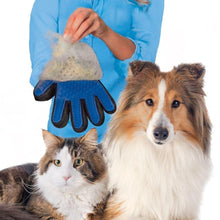Load image into Gallery viewer, Fur Magic Deshedding Gloves Floppy Fishie Toy