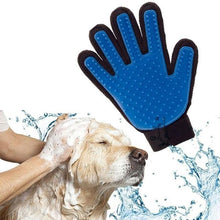 Load image into Gallery viewer, Fur Magic Deshedding Gloves Floppy Fishie Toy
