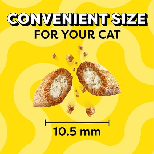 Temptations Classic Crunchy and Soft Cat Treats Tempting Tuna Flavor, 6.3 oz. Pouch (Pack of 10)