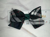 Plaid Hair Bow with Tail/Back to School Uniform Plaid Fabric/First day of School/Plaid Accessories/Alligator Clip/School Uniform Plaid (Plaid 89)
