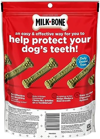 Milk-Bone Fresh Breath Brushing Chews, 9 Small/ Medium Daily Dental Dog Treats (Pack of 5) Scrubbing Action Helps Clean Teeth