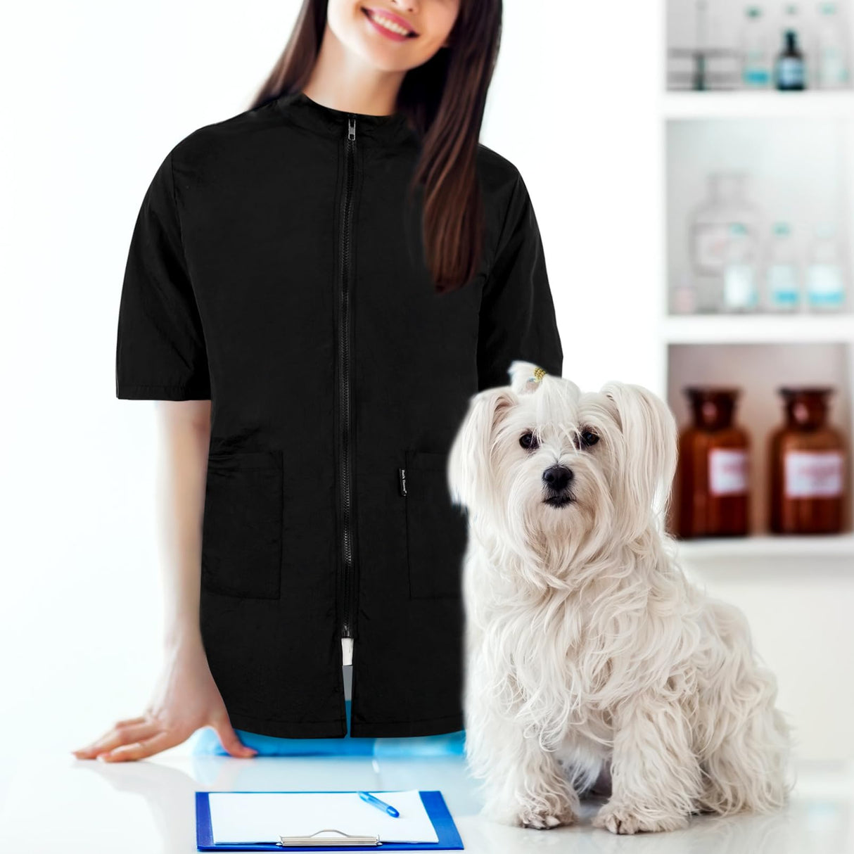Holibanna Pet Grooming Smock Waterproof Workwear with Multifunctional Pockets for Dog Groomers Barber Jacket Size L Comfortable Durable