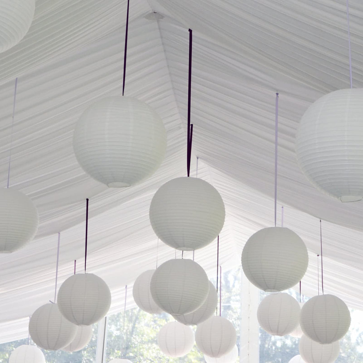 LIHAO 20pcs White Paper Lanterns Chinese Hanging Paper Lanterns Mix Size Decorative Party Lanterns for Wedding Birthday Halloween Party DIY, 4 Size