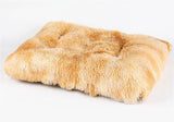 Liveinu Long Plush Calming Pet Bed Cuddler Pet Bed for Dogs and Cats Fluffy Faux Fur Dog Bed with Anti Slip Bottom Machine Washable Pet Sleep Bed Crate Mat Tie-Dye Brown L