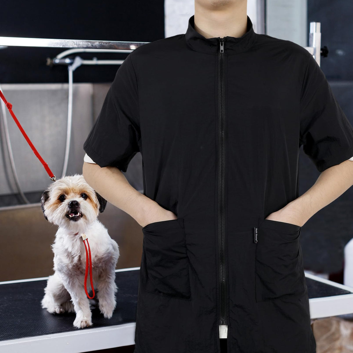 Holibanna Pet Grooming Smock Waterproof Workwear with Multifunctional Pockets for Dog Groomers Barber Jacket Size L Comfortable Durable