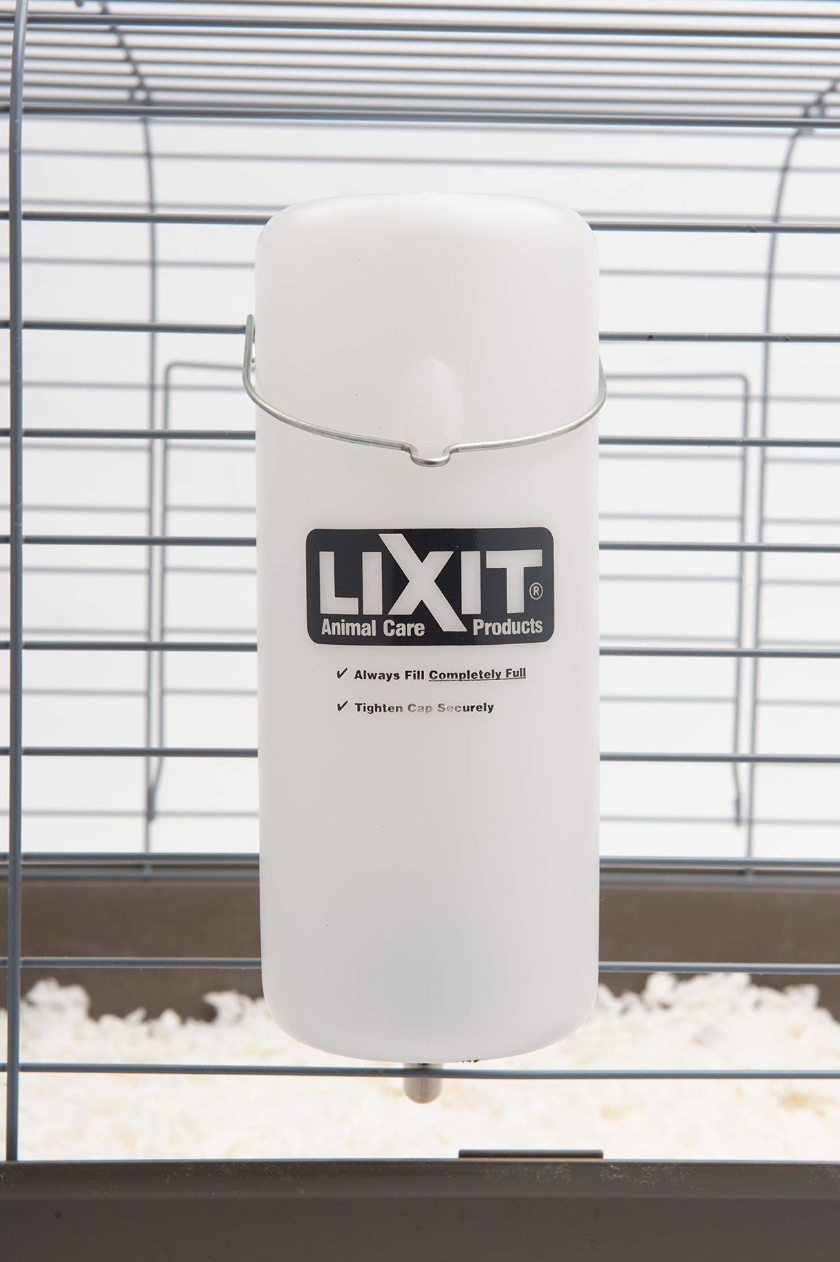 Lixit Widemouth Cage Water Bottles for Rabbits, Ferrets, Guinea Pigs, Rats and Other Small Animals. (White, 32 Ounce)