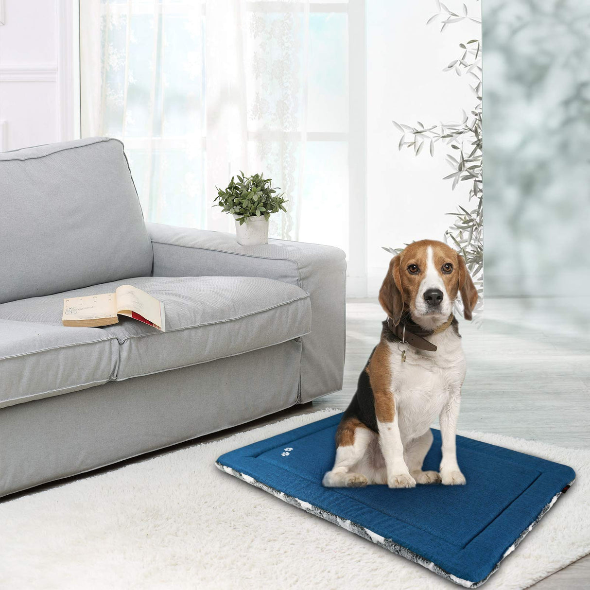 KROSER Fancy Crate Pad Bed Mat Reversible (Cool & Warm), Machine Washable, for Small to XXX-Large Dogs, Grey, Navy, Star Pattern