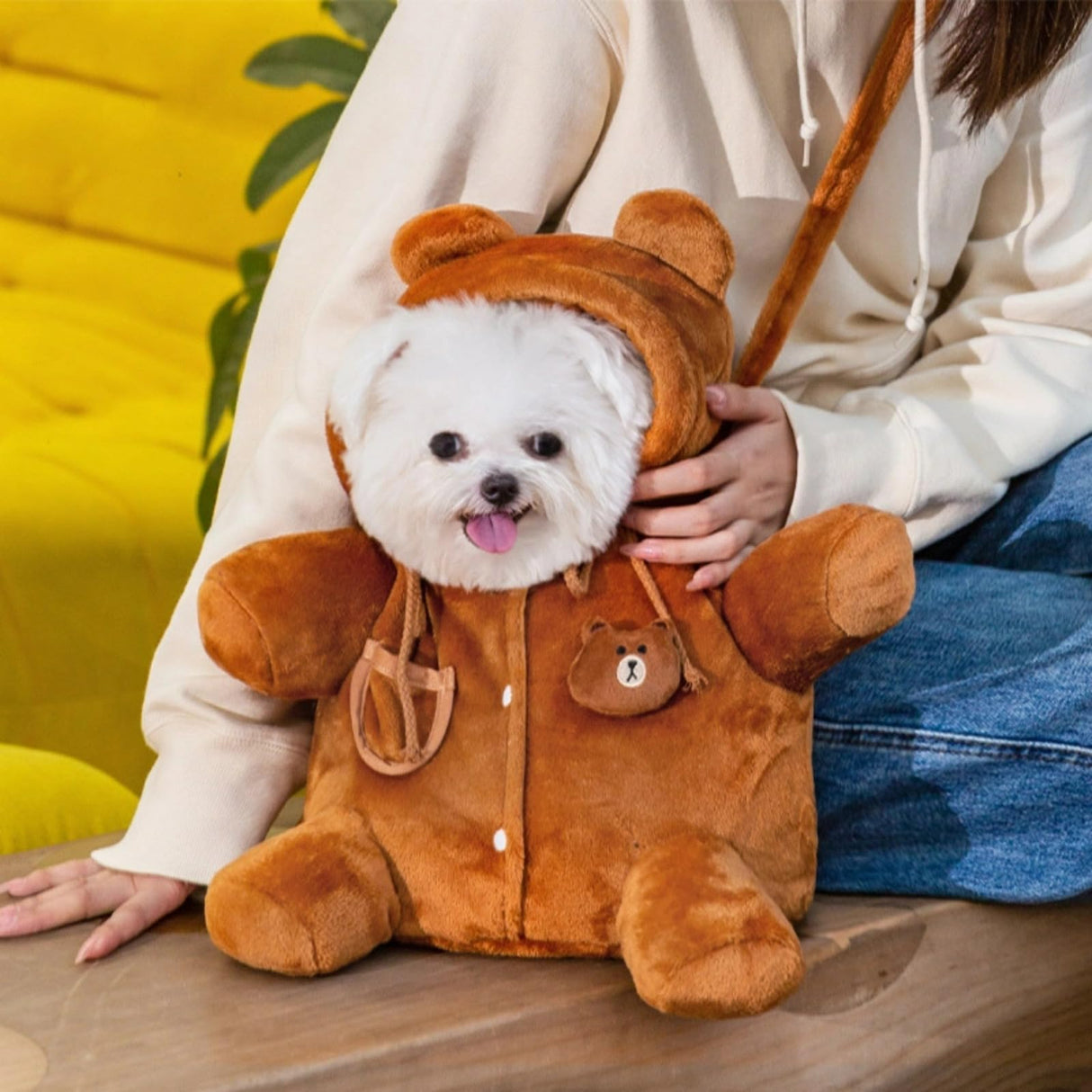 Layheld Cat Puppy Plush Outing Backpack Cute Bear Bee Design Anti-Escape Bag for Kitten Cat Small Dog Gift Choice