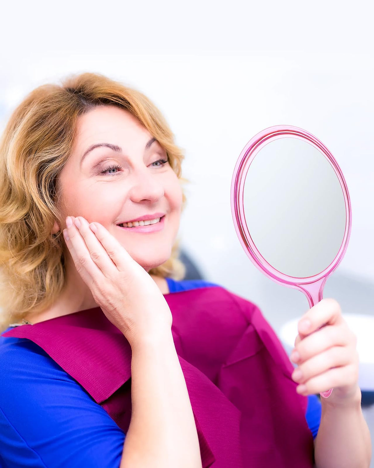 Handheld Mirror with Handle, 10.5 x 5.7 inches, Double-Sided 1X/5X Magnification Travel Makeup Mirror for Women, Pink