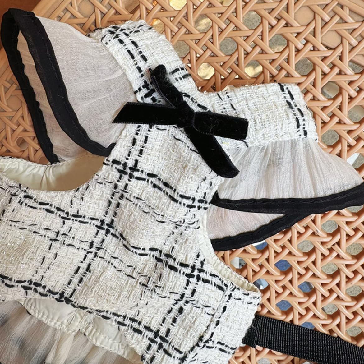 Elegant Dog Plaid Harness with 5FT Leash Set Bowknot Sleeveless Vest Cute Tweed Puppy Dress Outfits Pet Yorkie Birthday Wedding Clothes (Black & White, Small)