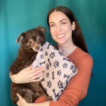 Load image into Gallery viewer, Furthrive Washable Pee Pads for Dogs with Pheromone Attraction, Reusable Puppy Pads, Waterproof Non-Slip Training Pad, 31.25 × 27.25 in, Pet-Friendly for Crates, Apartments, Puppy Supplies (One Unit)
