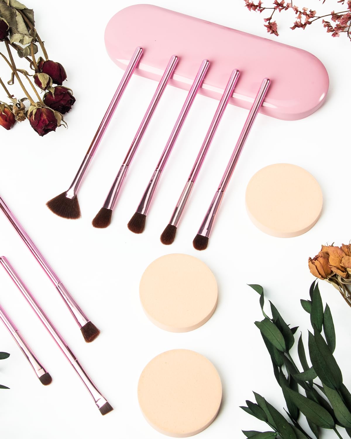 8Pcs Makeup Brushes Set Premium Eyeshadow Brush Professional Angled Eyebrow Brush Lip Brush Eyeshadow Brush Set With 3Pcs Powder Puffs and Pink Case 12 in 1