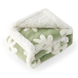 LE SURE Waterproof Dog Blanket for Medium Dogs - Washable Double Sided Dog Blankets with Warm Jacquard Shag and Soft Sherpa Fleece, Pet Cat Blanket for Couch Protection, 3D Textured Cloud, Green