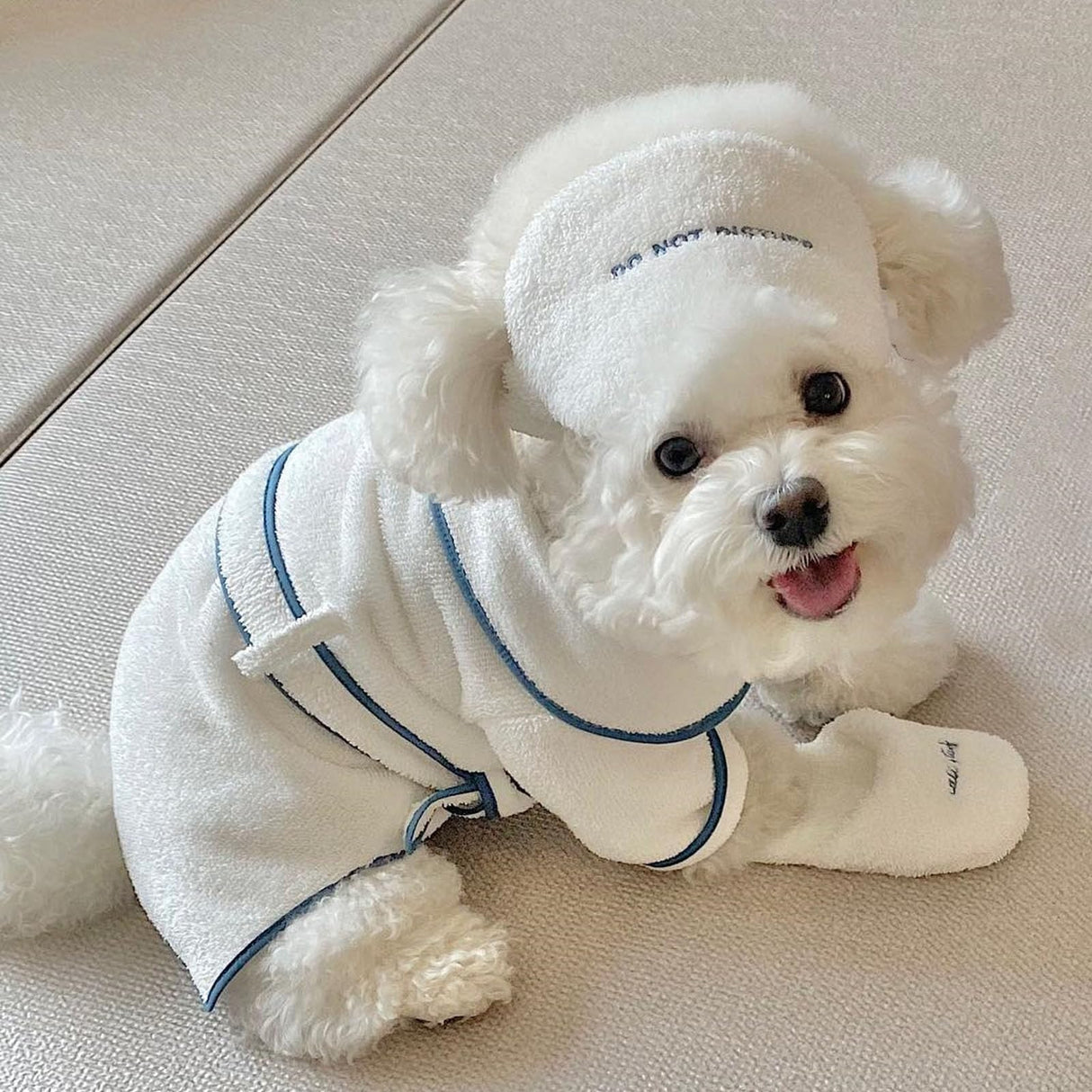 Dog Bathrobe for Drying Dogs, Hooded Dog Towel Doggie Robes Dog Bath Robe, Microfiber Fast Drying Absorbent Pet Towel for Cat Puppy Small Medium Dogs (Bathrobe,S)