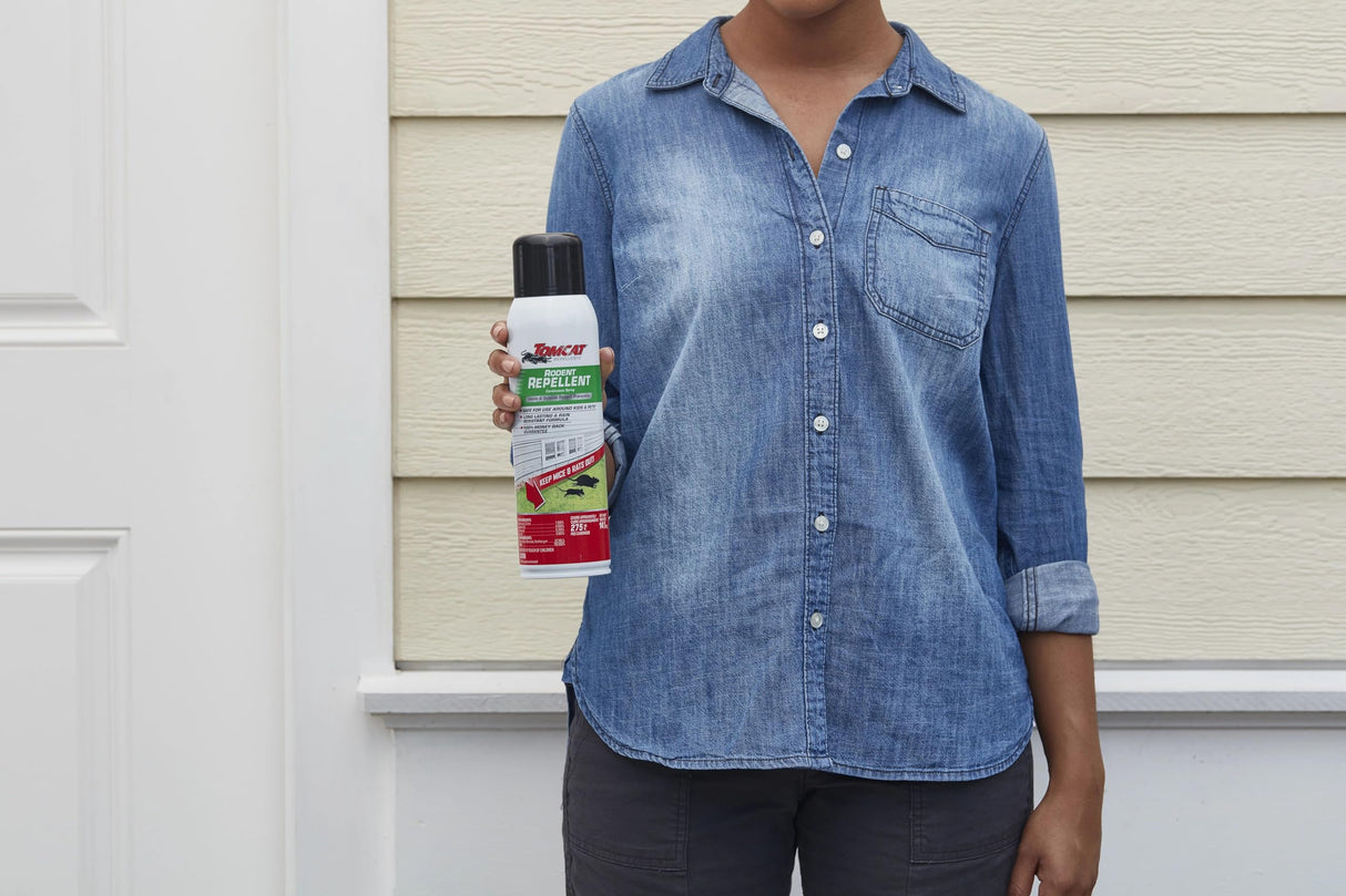 Tomcat Rodent Repellent for Indoor and Outdoor Mouse and Rat Prevention, Continuous Spray, 14 oz.