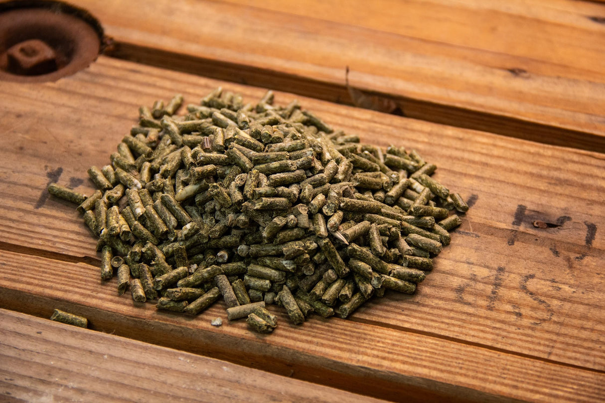 New Country Organics Rabbit Food Pellets - Essential Bunny Supplies - Corn-Free and Soy-Free - 15% Protein Rabbit Feed - Certified Organic and Non-GMO - 25 lbs