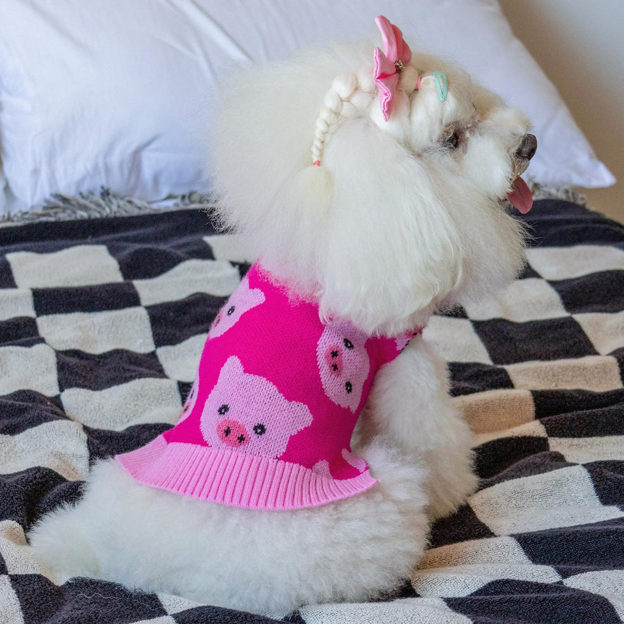 CuteBone Dog Sweater for Medium Large Dogs Pink Pig Knit Puppy Sweater Turtleneck Pet Winter Clothes Cat Apparel with Leash Hole