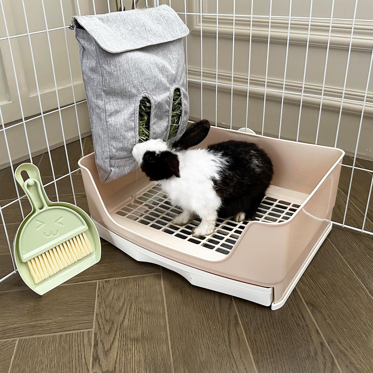 Oleisert Large Rabbit Litter Box Bunny Litter Box, Potty Training for Rabbits Litter Pan with Drawer, Rabbit Bedding Toilet for Adult Guinea Pig, Ferret, Bunny and Other Animals (Brown)