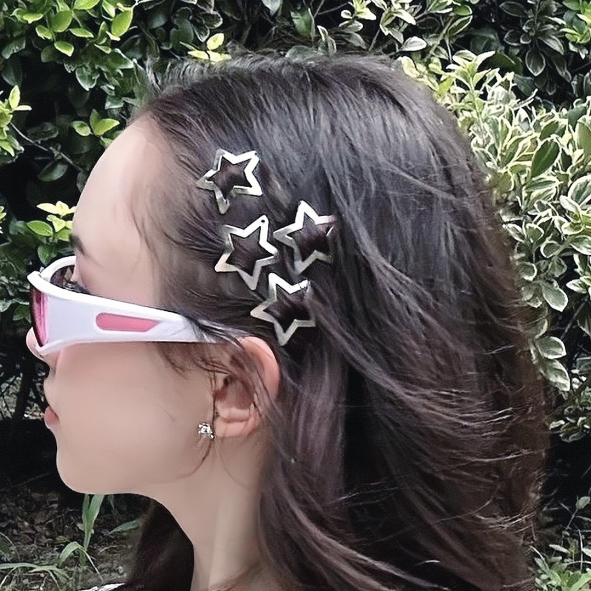 32 PCS 1.22" Star Hair Clips, Y2K Accessories, Non-Slip Metal Snap Silver Barrettes for Kids & Girls & Women kpop Styling