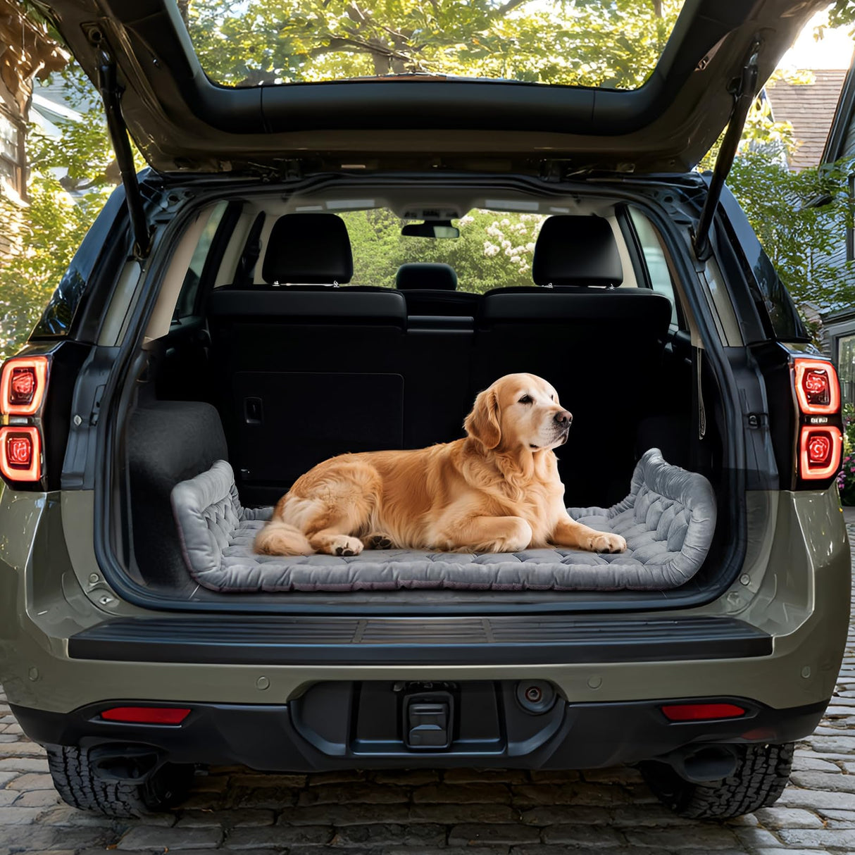 XYDongtong Dog Bed for Car，Dog Car Seat Cover for Back Seat，Non-Slip Travel Pet Mat，Nonslip Soft Durable，Fit for Backseat Extenders and Trucks SUVs (Gray)