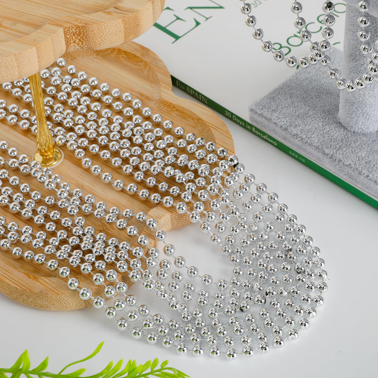 EOBOH 100PCS Bead Necklace, Silver Mardi Gras Beads Stuff Party Favors, Christmas 33" Toy Necklaces Costume, Festival Parade Throw Accessories for Wedding Birthday Celebrations Decoration