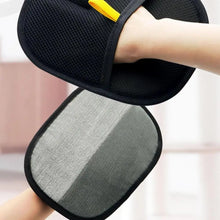 Load image into Gallery viewer, Pet Grooming Gloves Static Dedusting Brush Pet&#39;s Hair Remover Brush Removing Dog Cat Hair From Sofa Carpet Clothes Pet Supplies
