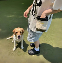 Load image into Gallery viewer, Pet Dog Training Treat Snack  Feed Pocket Pouch Multifunctional Pouch Food Crossbody Bag Pocket Dogwalking
