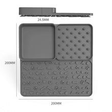 Load image into Gallery viewer, 4in1 Dog Licking Mat Split Puzzle Designed Healthy Slowly Feeding Relief Anxiety Safe Material Washable Feeder Pad Pet Supplies

